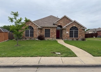 1541 Mountain Laurel Lane - Photo 1