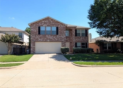 2348 White Oak Drive - Photo 1