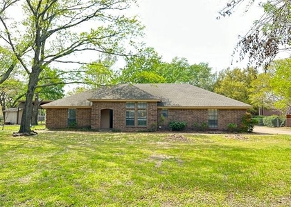 228 S Pearson Lane - Photo 1
