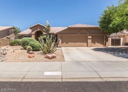 13352 W Alvarado Drive - Photo 1