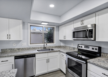 14 E Hermosa Drive - Photo 1