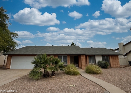 1016 W Nido Avenue - Photo 1