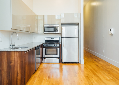 41 Kosciuszko Street - Photo 1