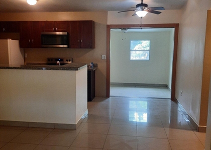 4350 Ne 18th Avenue - Photo 1