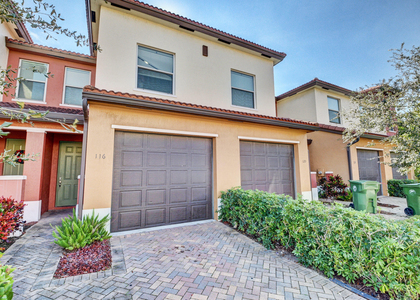 120 Williams Court - Photo 1