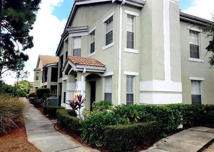 116 Sw Peacock Boulevard - Photo 1