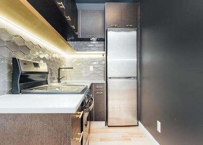 316 Evergreen Avenue - Photo 1