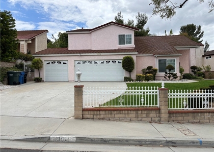 19512 Greenwillow - Photo 1