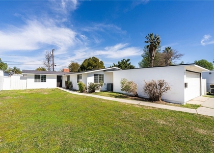 20321 Hamlin Street - Photo 1
