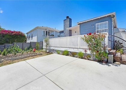 619 E Fairview - Photo 1