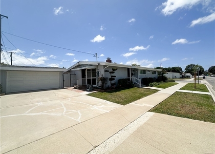 2314 W 165th St. - Photo 1