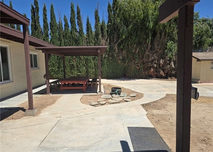 7215 Lyons - Photo 1