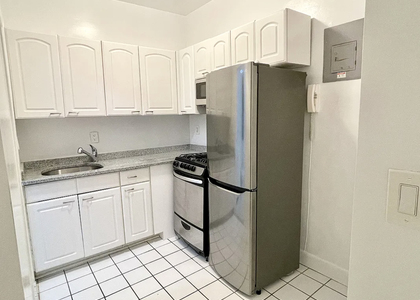  East 80th Street - Photo 1