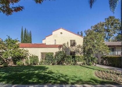 1064 Linda Vista Avenue - Photo 1