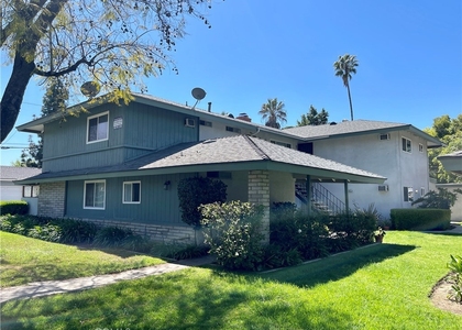 2064 Evergreen Street - Photo 1