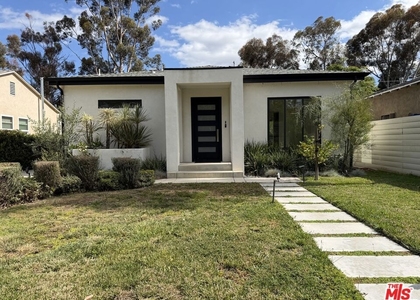 15122 Morrison Street - Photo 1