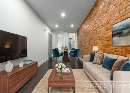 471 Chauncey Street - Photo 1
