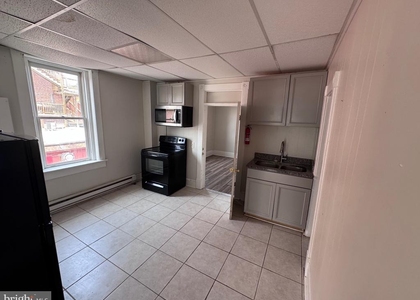 117 E Martin Street - Photo 1