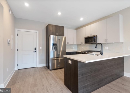 408-10 N Front Street - Photo 1