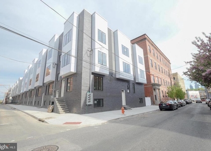 1634 Cambridge Street - Photo 1