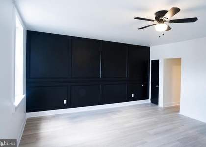 1221 Randolph Street - Photo 1