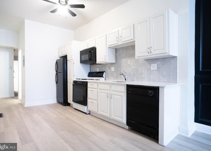 1221 Randolph Street - Photo 1