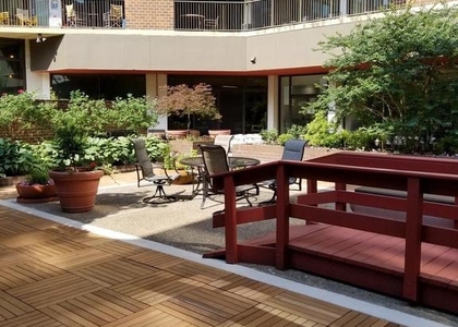 1420 Locust Street - Photo 1