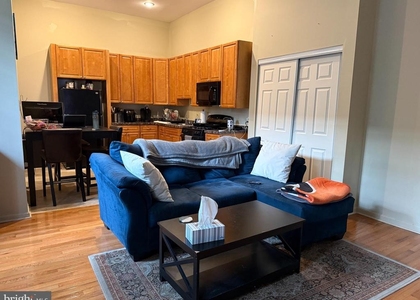 2545 Brown Street - Photo 1