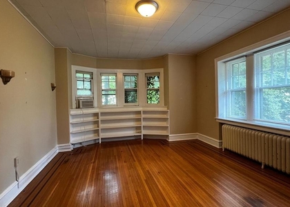 316 Gerard Avenue - Photo 1