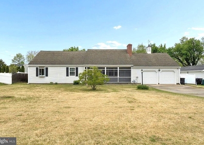 127 Bell Avenue - Photo 1