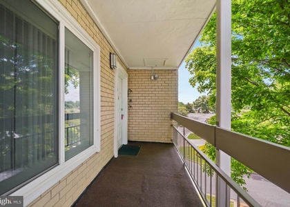 15101 Glade Drive - Photo 1