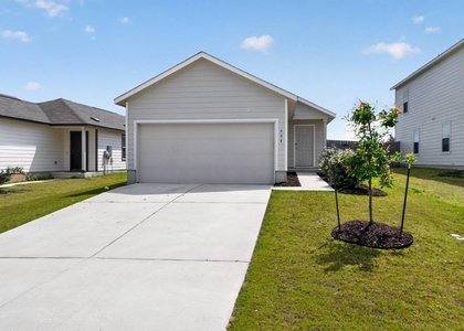 604 Marty Allen Loop - Photo 1