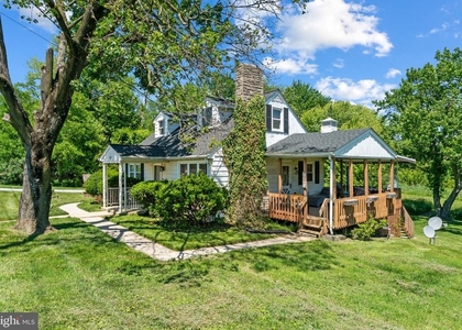 15605 Hanover Pike - Photo 1
