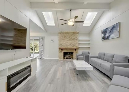 2700 Kerrybrook Ln - Photo 1