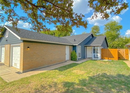 11908 Sunhillow Bnd - Photo 1