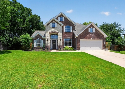 300 N Carriage Hills Dr - Photo 1