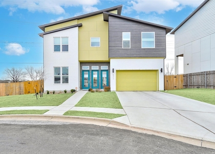 6317 Toscana Ave - Photo 1
