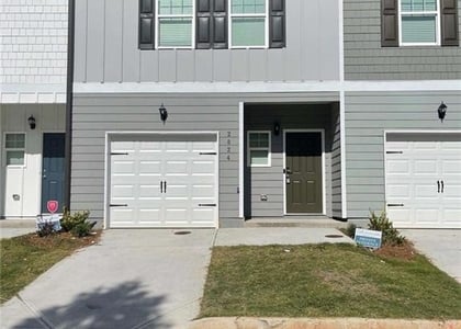 2824 Hillside Way - Photo 1