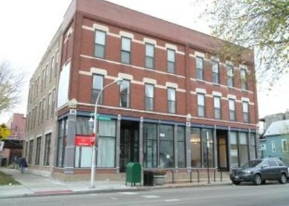 3055 N Sheffield Avenue - Photo 1