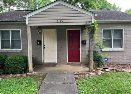 1115 Shelby Place Se - Photo 1