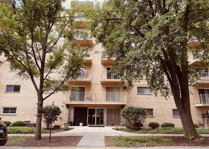 115 Marengo Avenue - Photo 1
