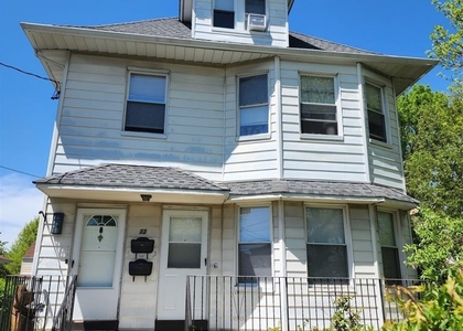 32 Euclid - Photo 1