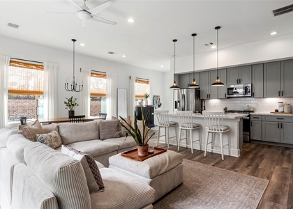 5202 Pinemont Creek Lane - Photo 1
