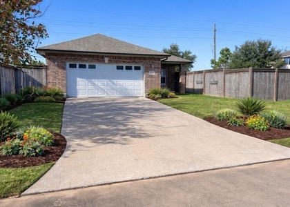 1735 Briarbrook - Photo 1