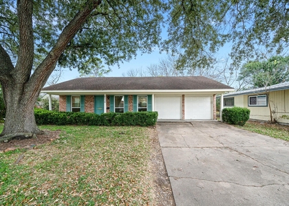 8110 Bob White Drive - Photo 1