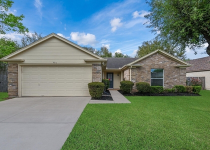 4511 Alamo Avenue - Photo 1