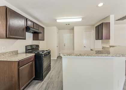 702 North Ella Creek Drive - Photo 1