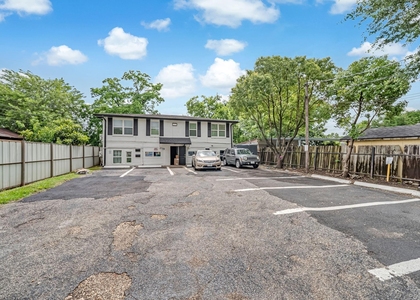 217 Johnson Street - Photo 1