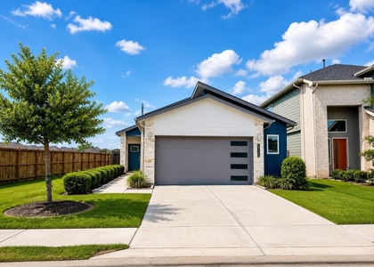 12566 Fleet River Rd - Photo 1
