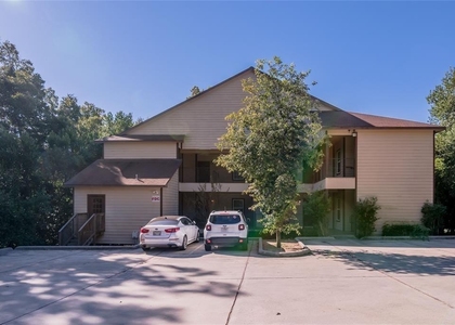 1239 20th Street - Photo 1
